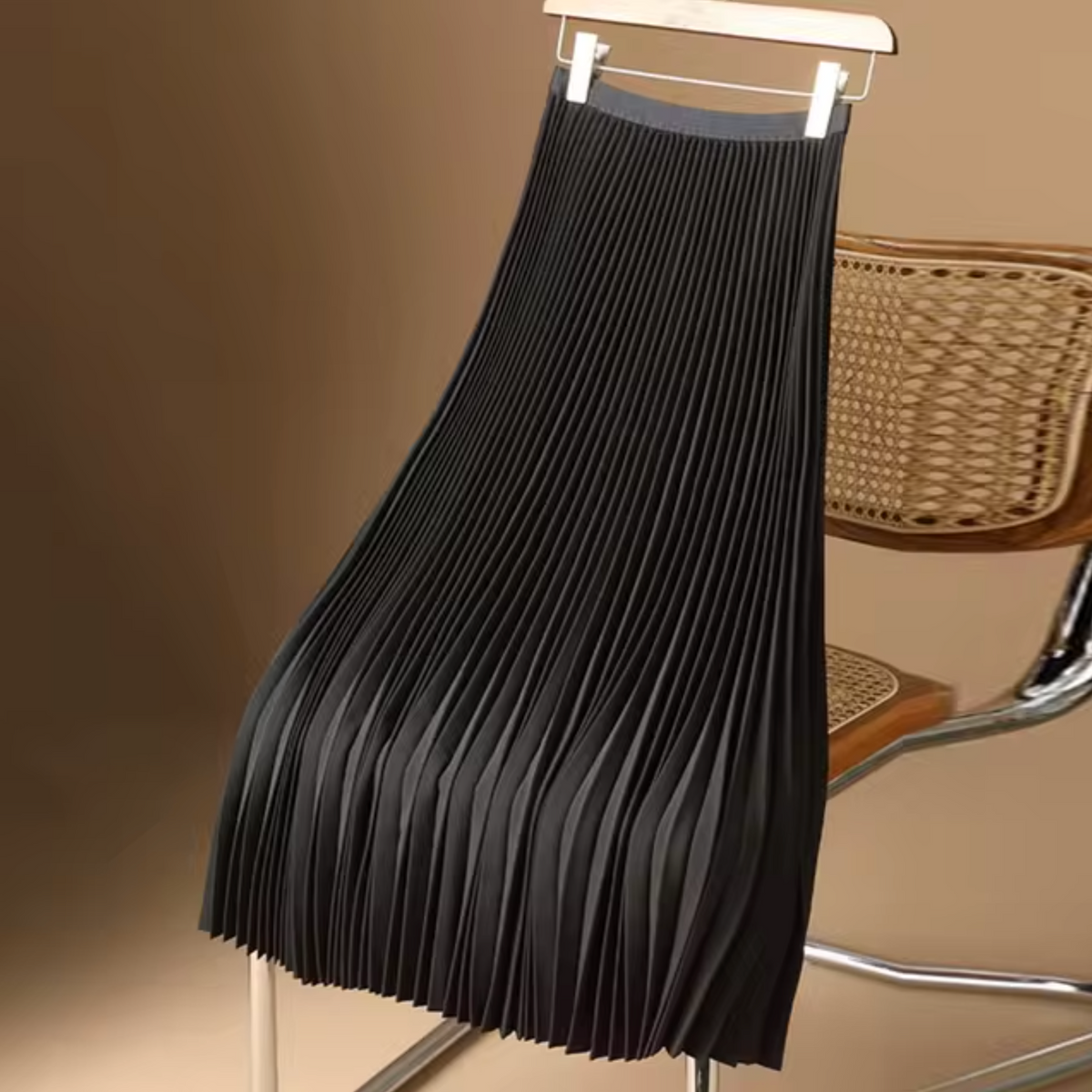 Women's A-line Midi Skirt Pleated Design Draping Fit Vegetable Black