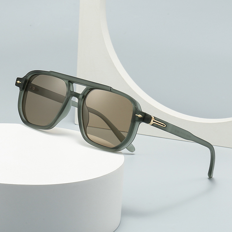 Stylish Solstice Sunglasses for Ultimate Sun Protection Emerald