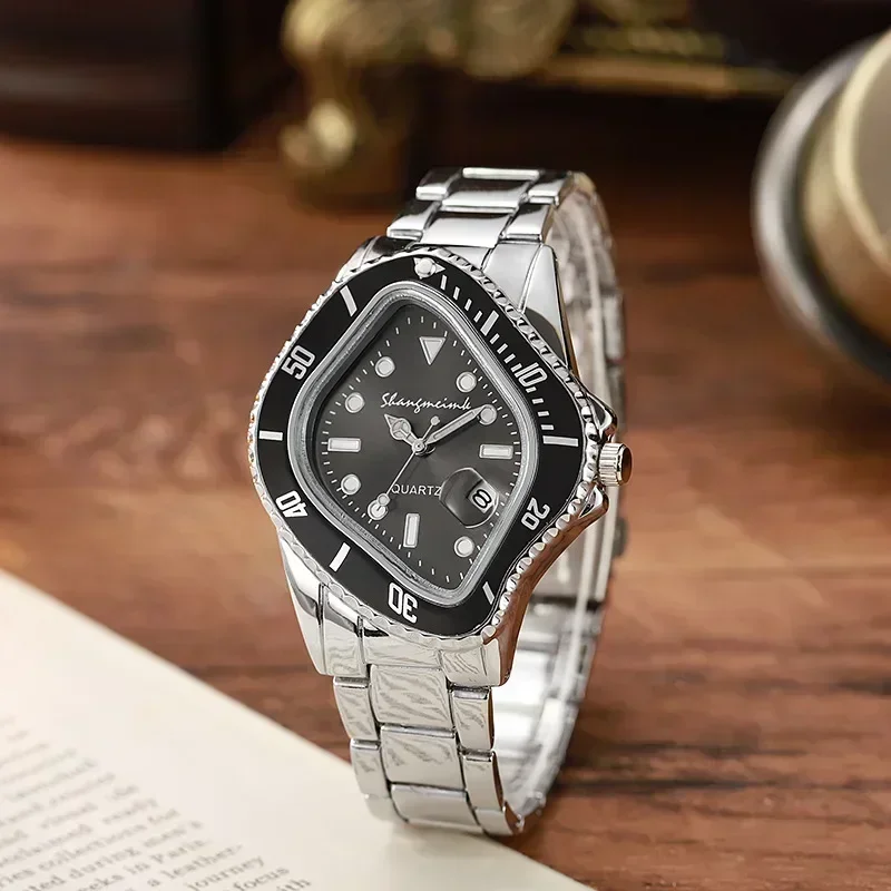 Timewarp Luxury Watch