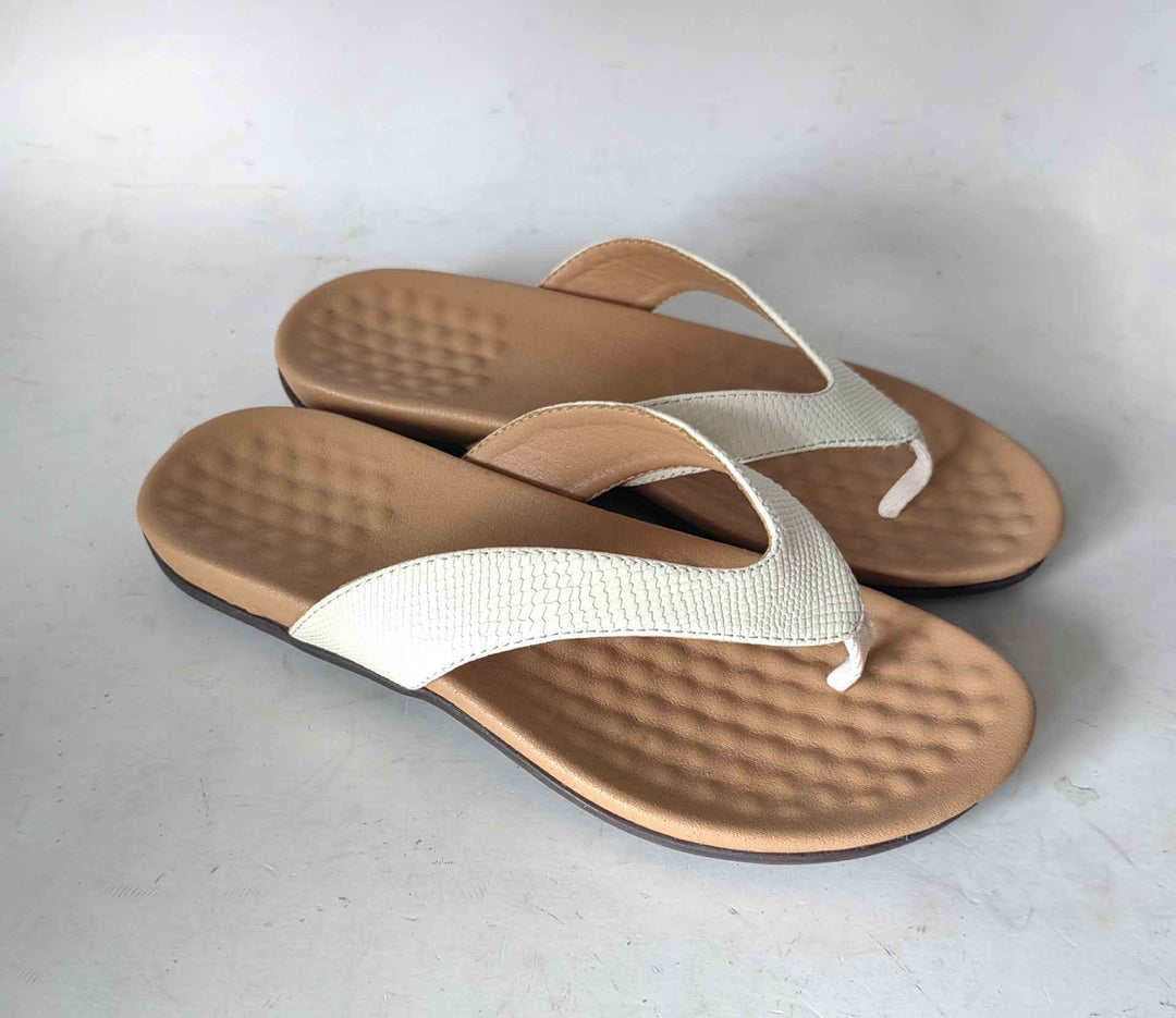 Summer Shoes Women Flip Flops Basic Plain Slippers Thong Sandals Strap Casual Beach Shoes White