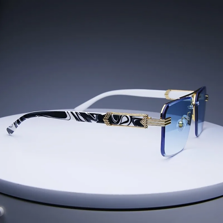 Chic Gold-Toned Fashion Sunglasses Blue