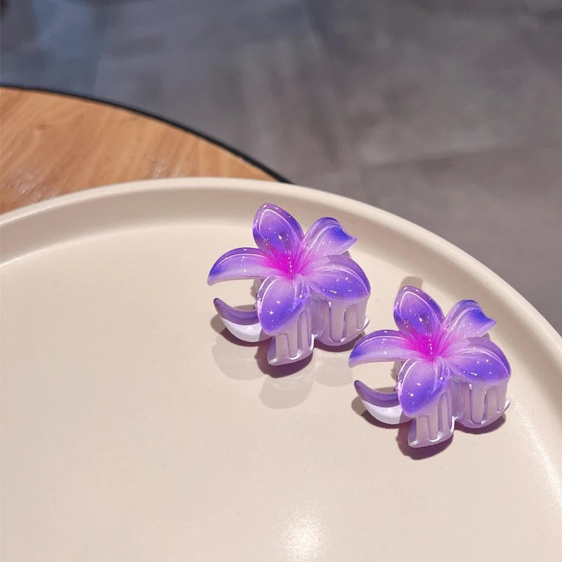 Tulip | Women's Flower-Shaped Hair Clip – Strong Grip & Elegant