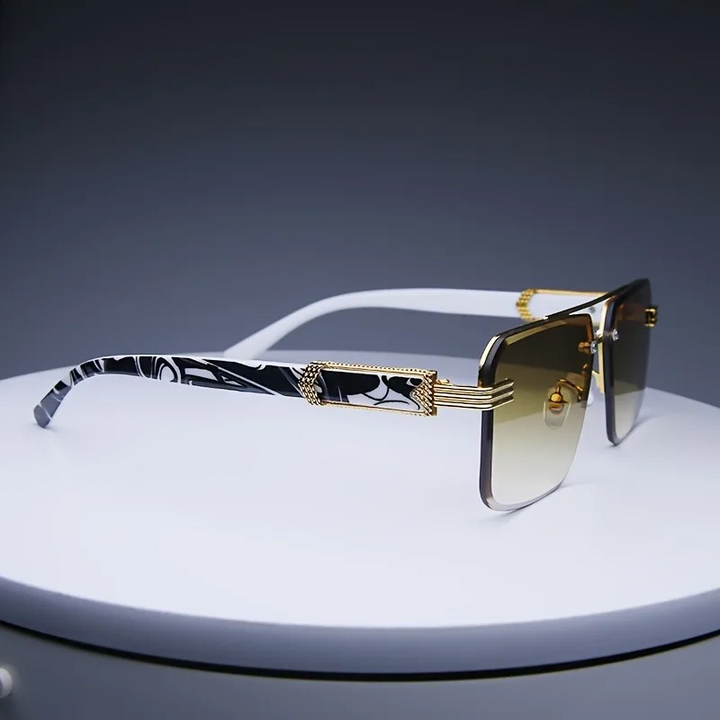 Chic Gold-Toned Fashion Sunglasses Tea