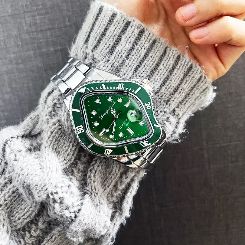 Timewarp Luxury Watch