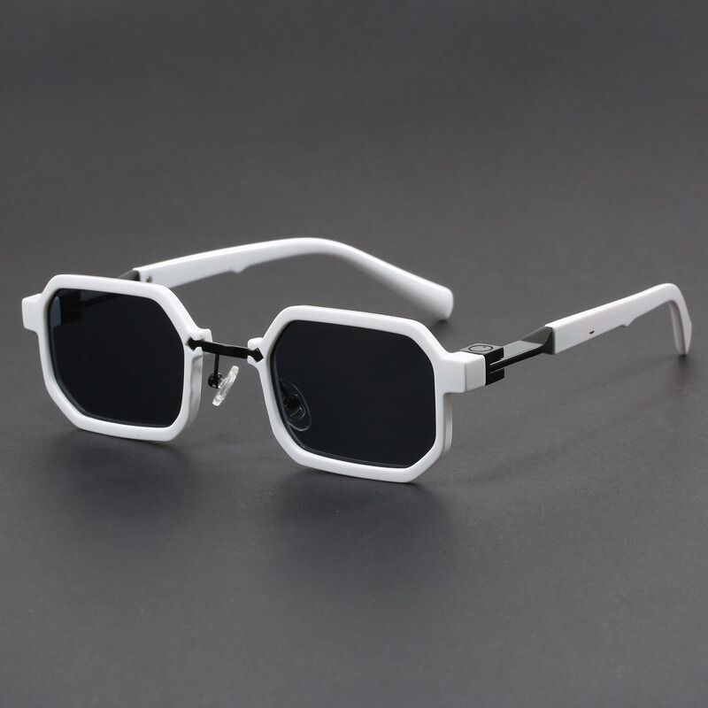Polarized Sunglasses for Ultimate UV Protection White