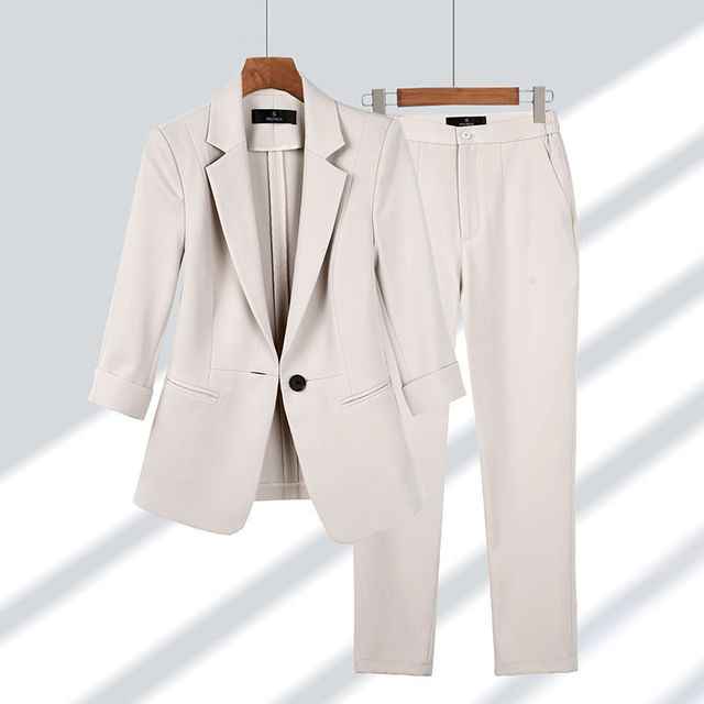 Women's Fitted Blazer & Straight Trousers Pantsuit – Elegant Business Attire Beige