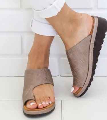 Women Slippers Flat Sole Casual Soft Big Toe Foot Sandal Khaki