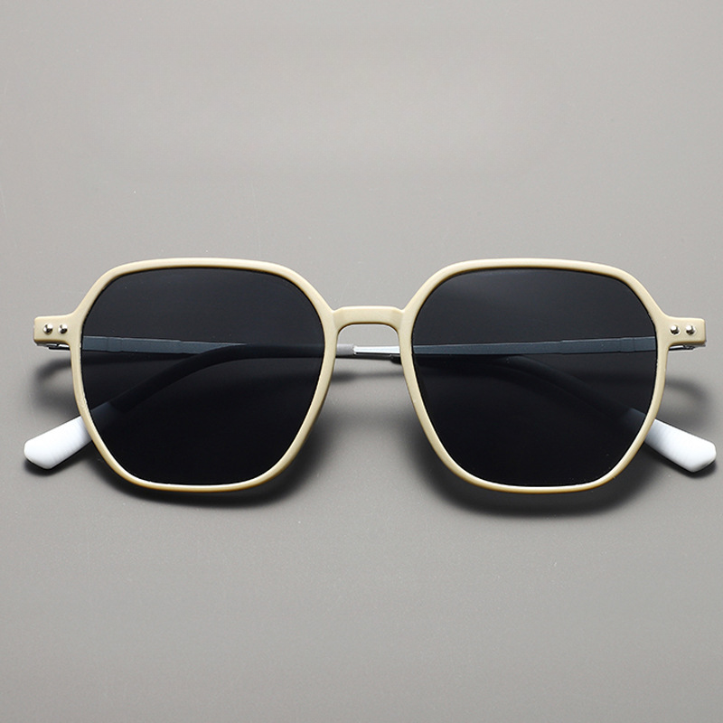 Stylish Designer Sunglasses for Ultimate Eye Protection