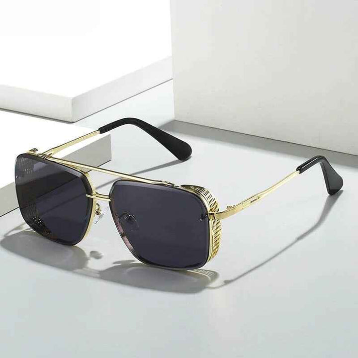 Vintage-Inspired Retro Sunglasses