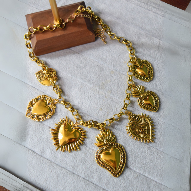 Elegant Nightfall Necklace Gold Classic