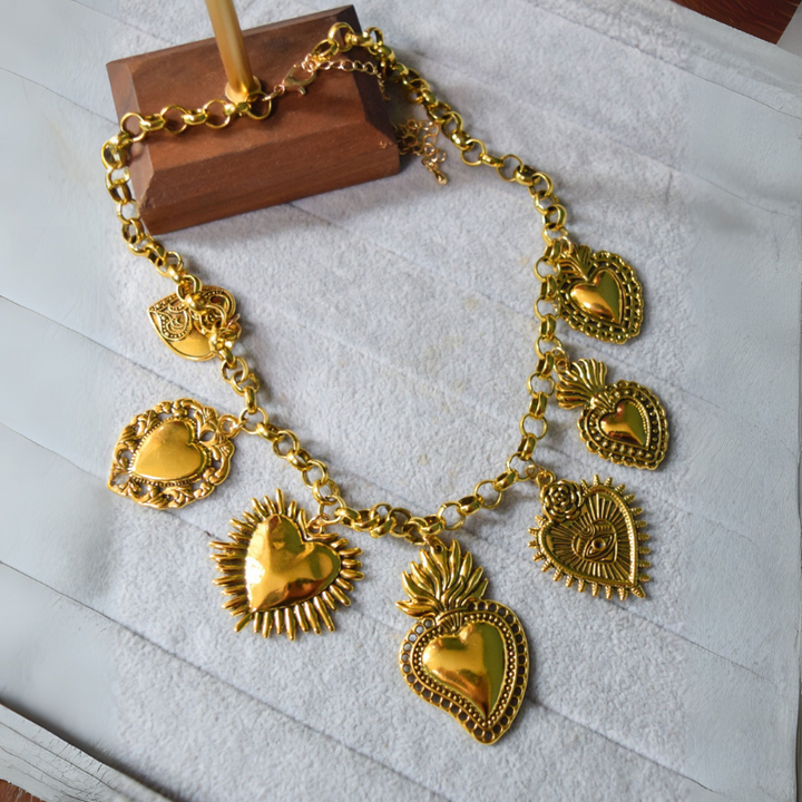 Elegant Nightfall Necklace Gold Classic