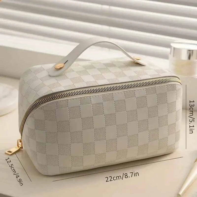 Chic Makeup Organizer Bag