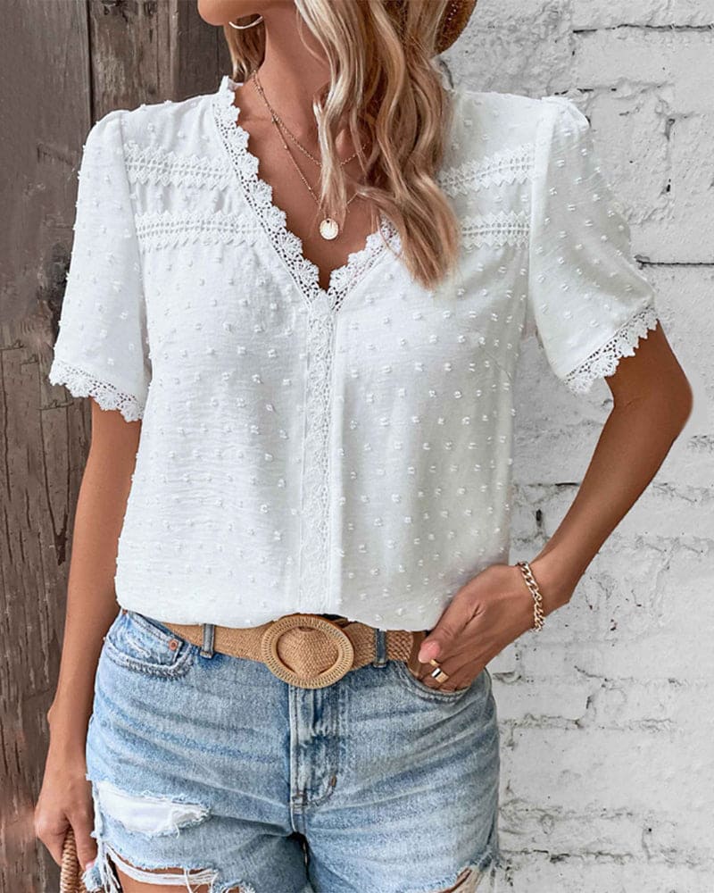 Dulcy | Women's Lace Top with Short Sleeves