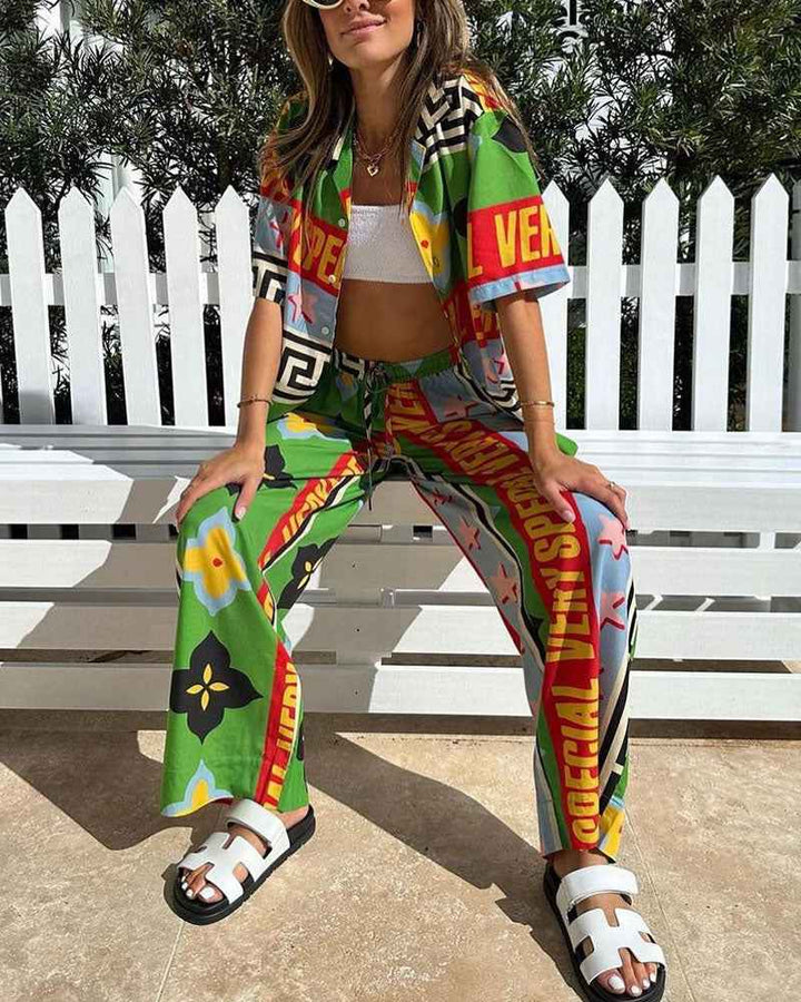 Women's Graphic Print Co-ord Set – Short Sleeve Blouse & Wide High Waist Pants