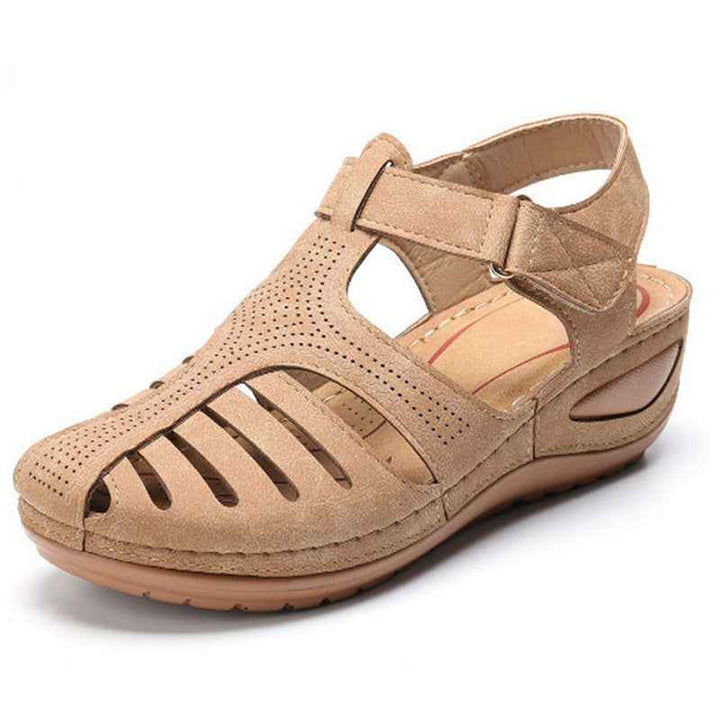 Women's Plus Size Retro Sandals Round Toe Wedge Sandals Beige