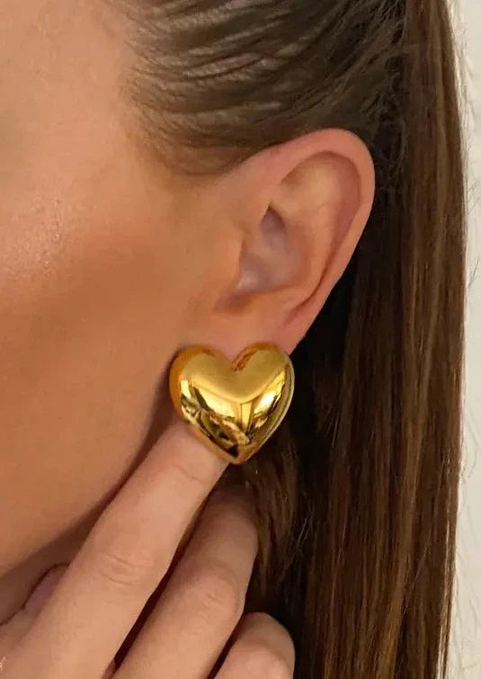 Falon | Women's Gold Heart-shaped Hypoallergenic Earrings