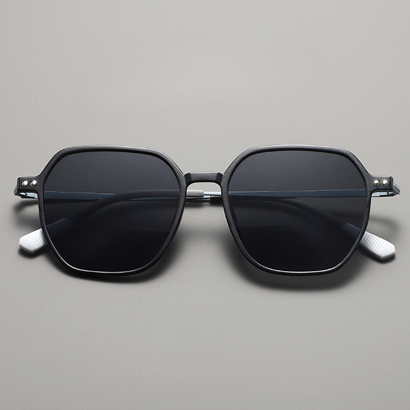 Stylish Designer Sunglasses for Ultimate Eye Protection
