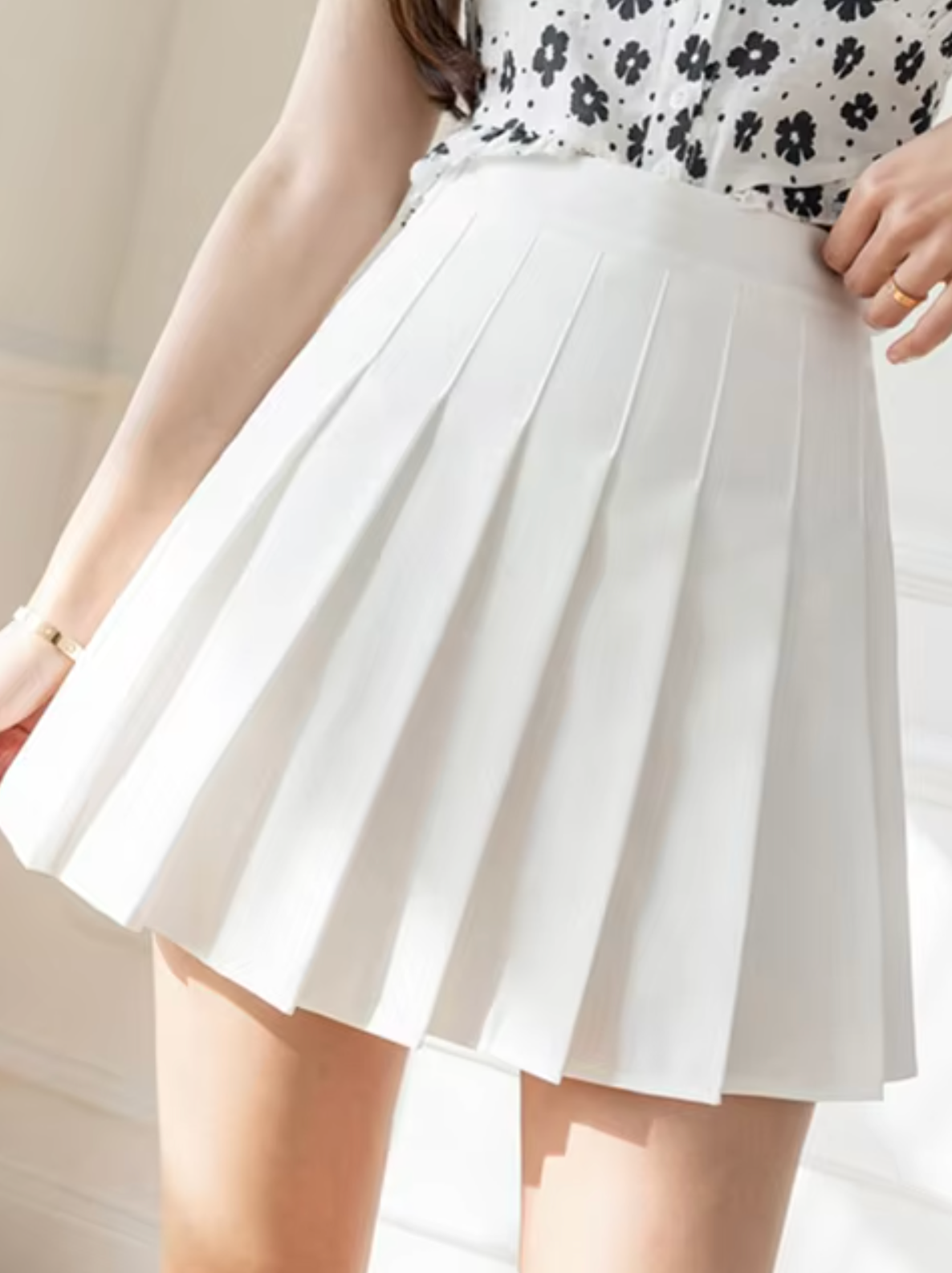 Women's High Waist Pleated Skirt White