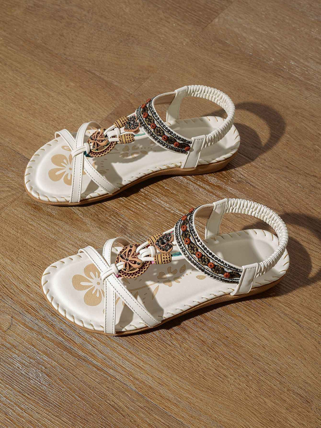 Women's Large Size Flat Bottom Flower Rhinestone Sandals Beige