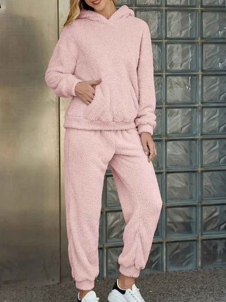 Women's Fleece Loungewear Set – Comfortable Hoodie and Pants – Loose Fit Homewear Pink