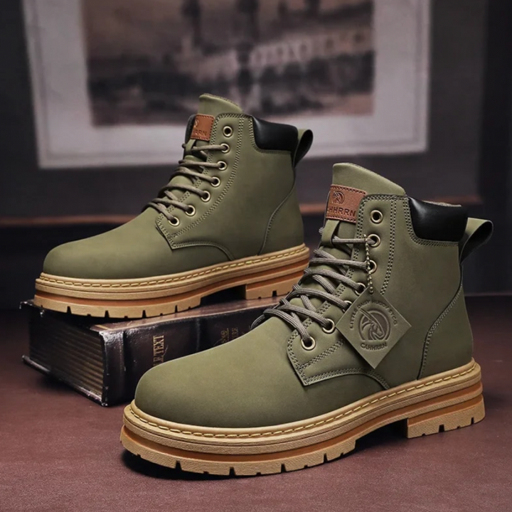 Men's Laced Winter Boots with Thick Sole Green