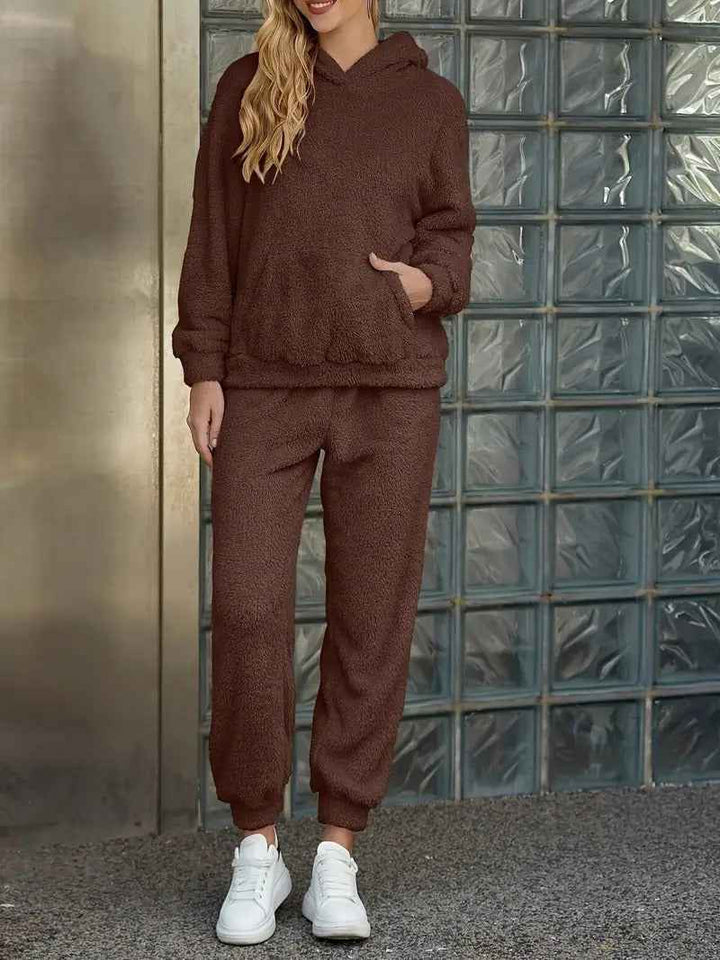 Women's Fleece Loungewear Set – Comfortable Hoodie and Pants – Loose Fit Homewear