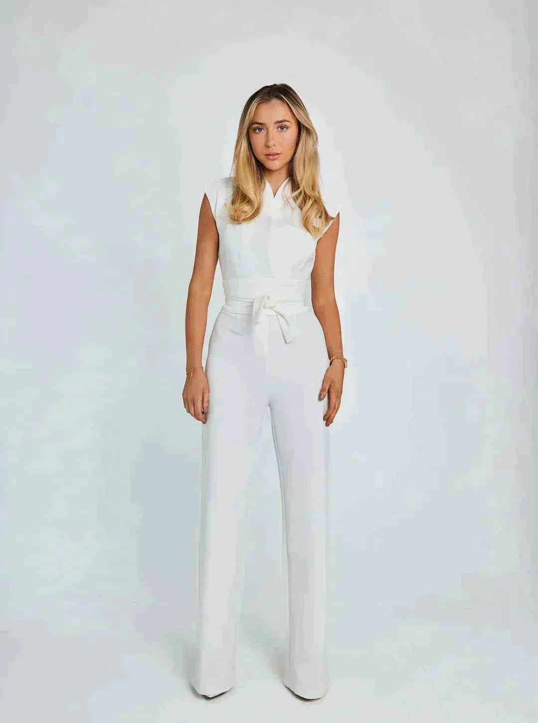 Women's Wide-Leg Jumpsuit - Stylish and Comfortable White