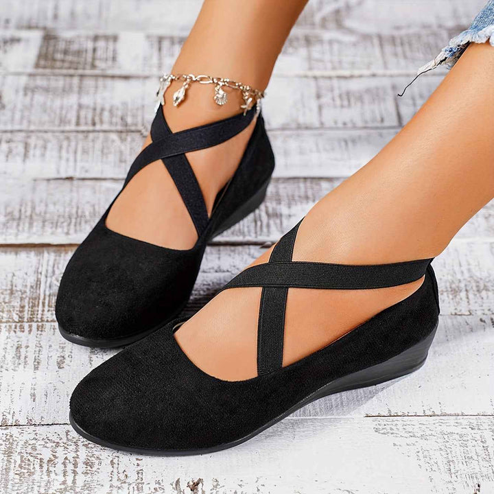Women's Casual Ballet Flats with Crossed Straps and Round Toe