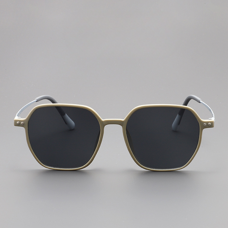 Stylish Designer Sunglasses for Ultimate Eye Protection