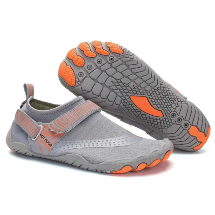 Men's Lightweight Barefoot Water Shoes with Grip for Wet Adventures Gray