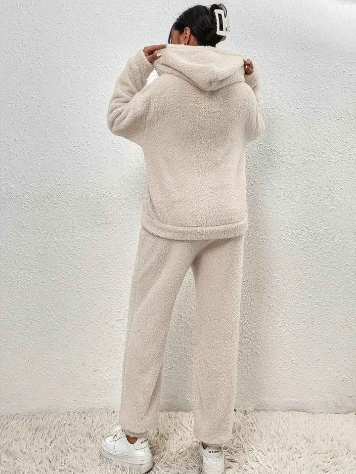 Women's Fleece Loungewear Set – Comfortable Hoodie and Pants – Loose Fit Homewear