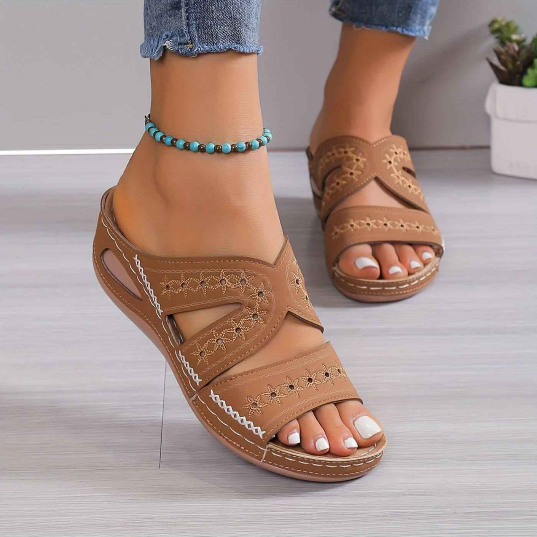 Soleva | Slip-Resistant Orthopedic Sandals Brown