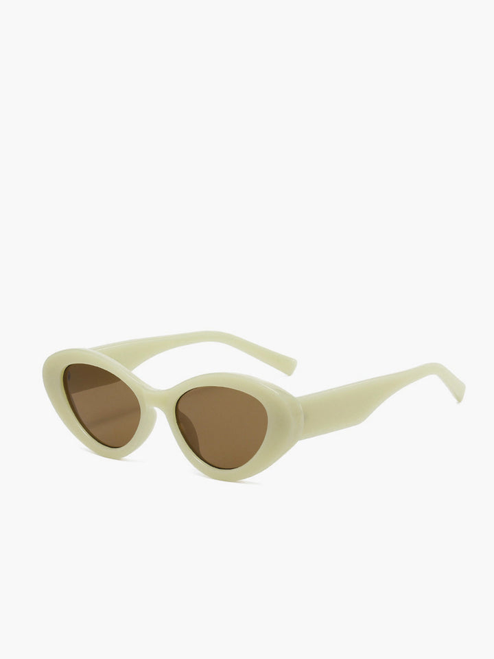 Sophia | Women's Trendy Cream Cat-Eye Sunglasses with Vintage Frame Apricot One Size