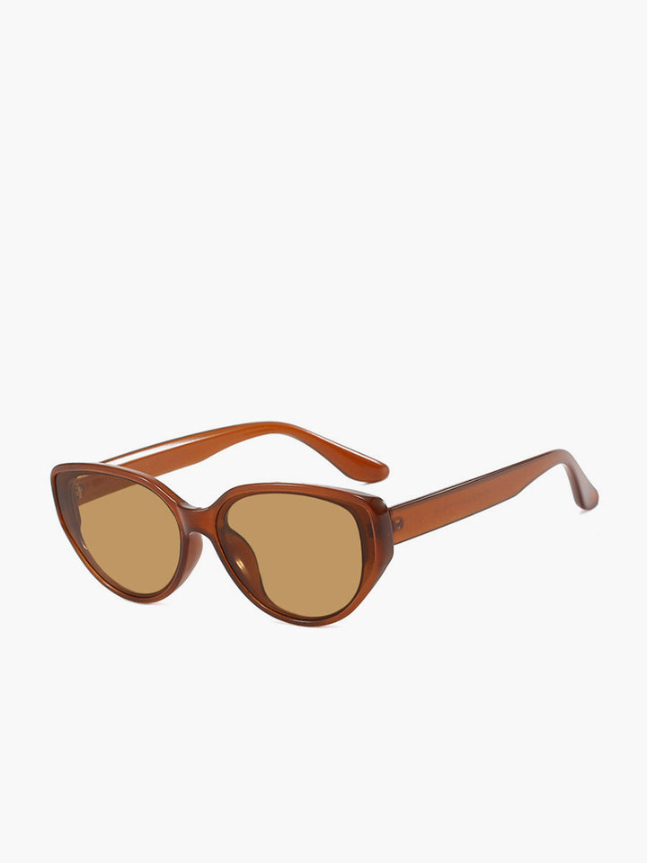 Aimi | Women's Retro Cat Eye Sunglasses | Stylish & UV Protection Brown One Size