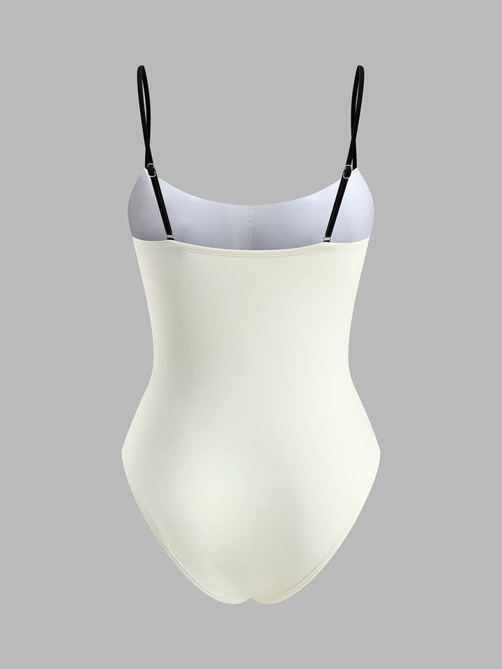 Women's Swimsuit with Contrast Edges for Stylish Summer Wear