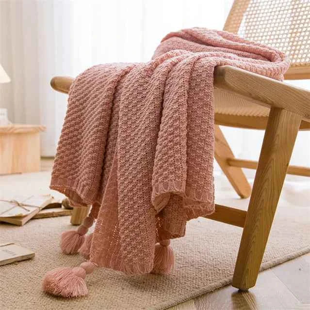 Bamboo Cotton Knit Throw Blanket with Tasseled Edges Pink