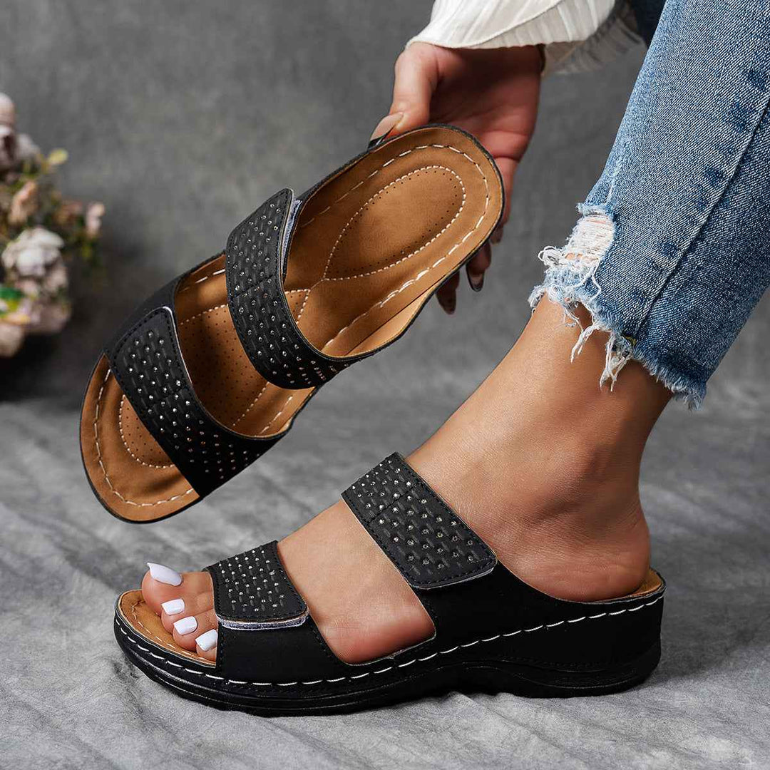 Stylish Women's Platform Sandals with Rhinestones and Comfort Sole