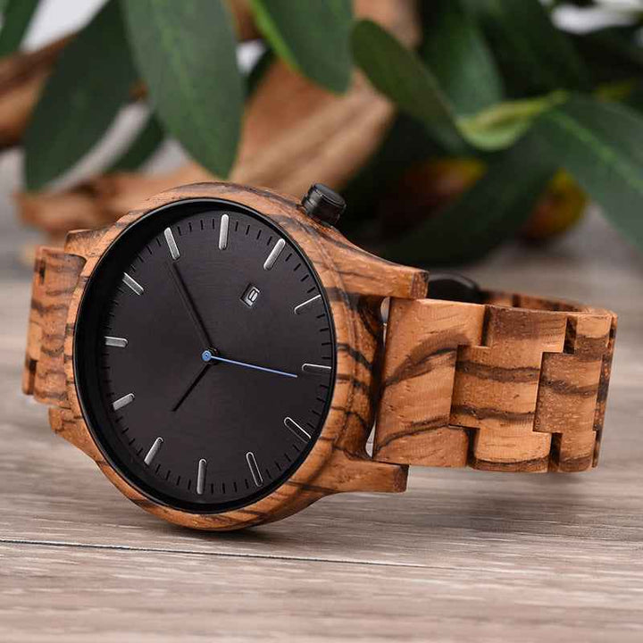 Wooden Striped Dial Date Wristwatch