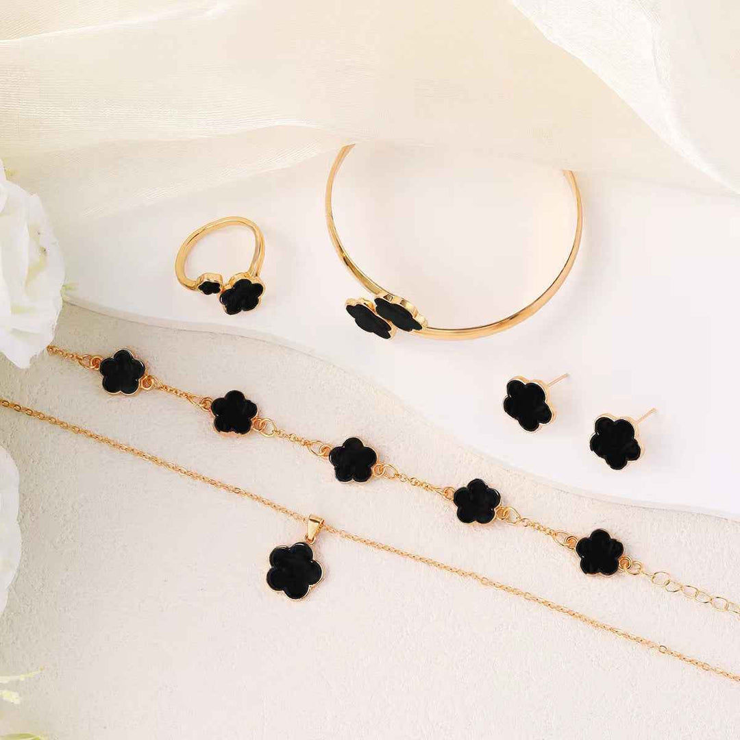 Three-Piece Clover Charm Pearlescent Pendant Necklace Set