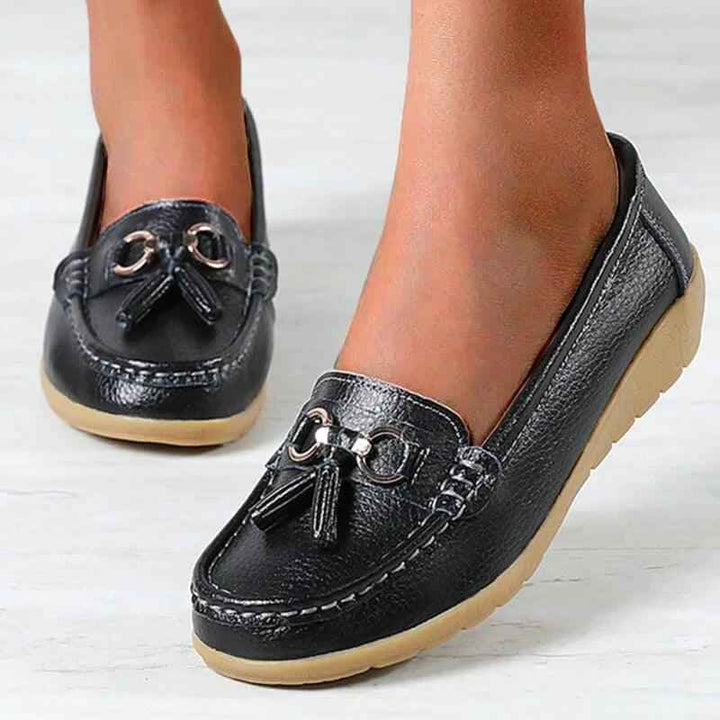 Women's Classic Slip-On Loafers with Tassels Black