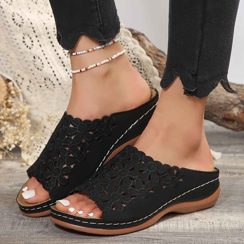 BloomEase | Women's Comfort Sandals with Floral Design