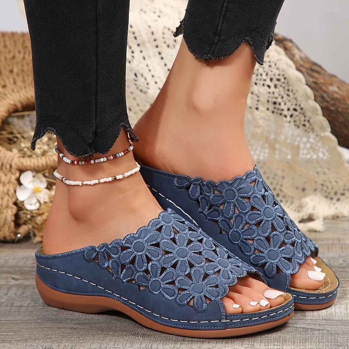 BloomEase | Women's Comfort Sandals with Floral Design Blue