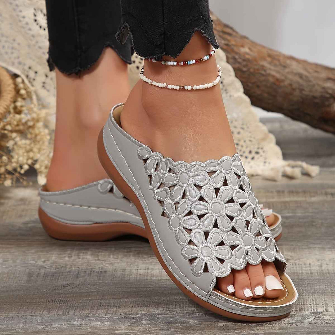 BloomEase | Women's Comfort Sandals with Floral Design Gray