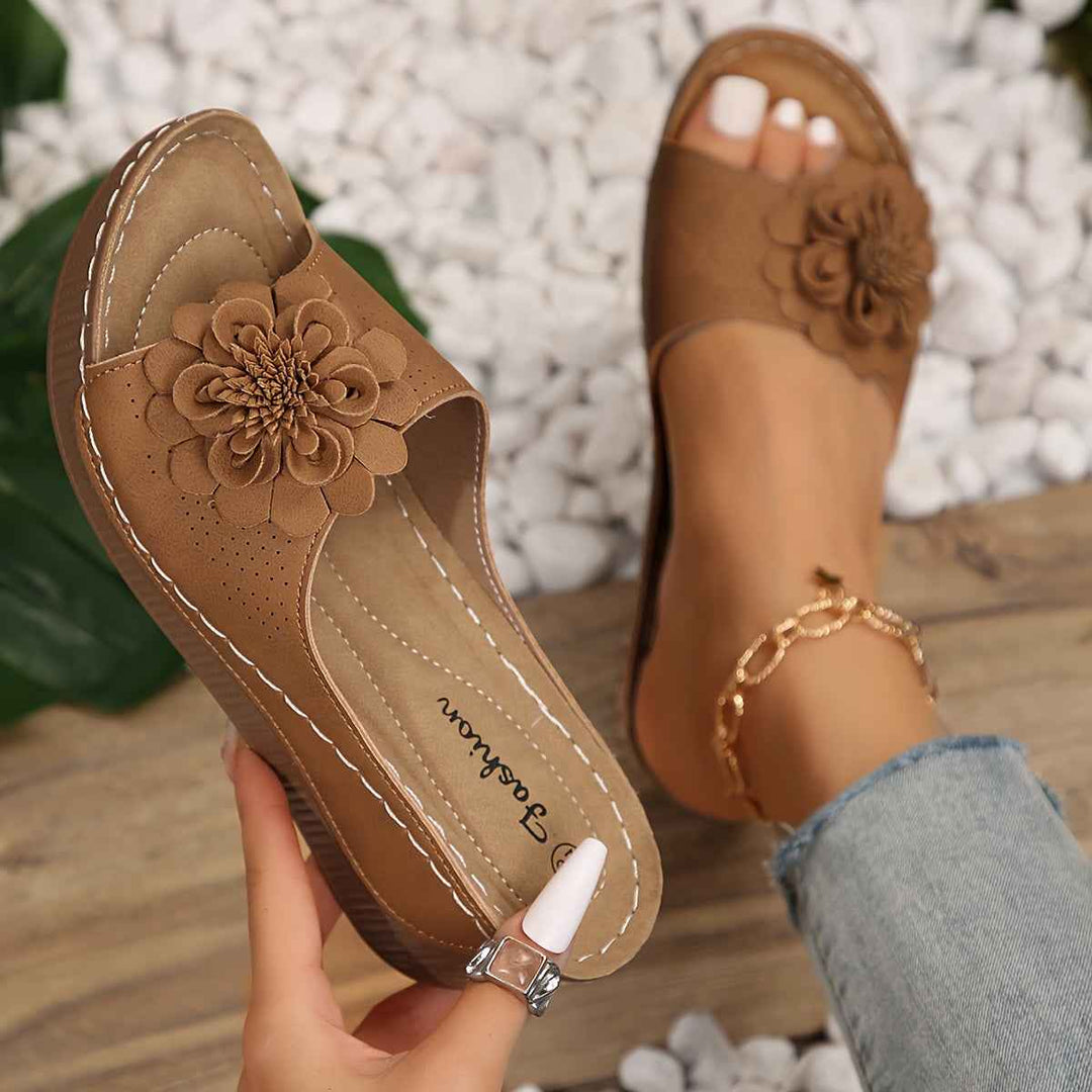 Elegant Women's Orthopedic Sandals with Floral Pattern