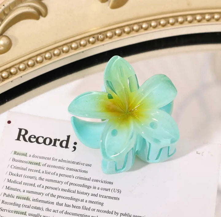 Tulip | Women's Flower-Shaped Hair Clip – Strong Grip & Elegant Blue
