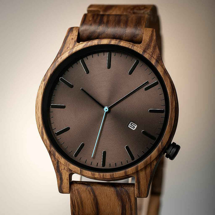 Wooden Striped Dial Date Wristwatch