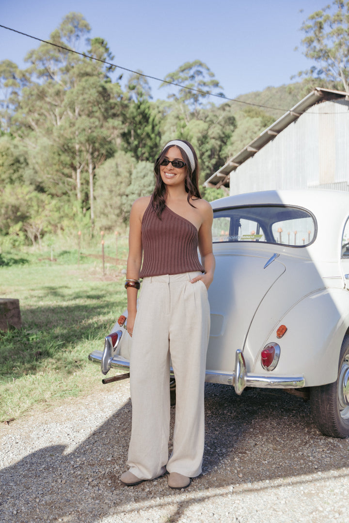 Women's High-Rise Pleated Beige Linen Pants