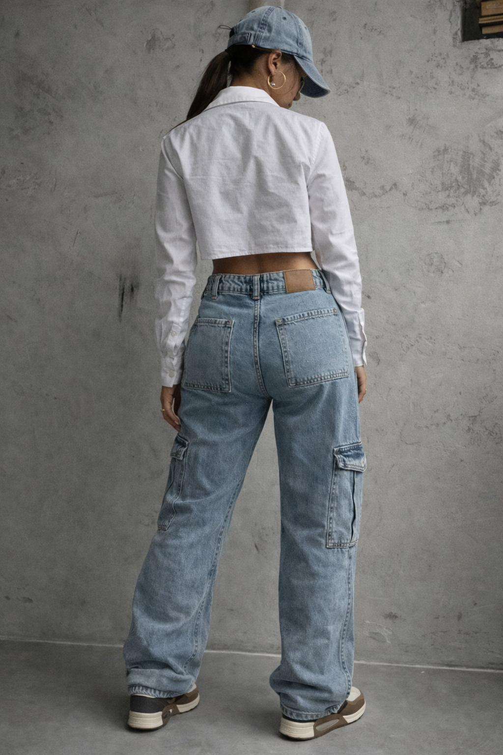 Felda | Women's Low Rise Straight Fit Cargo Jeans with Pockets
