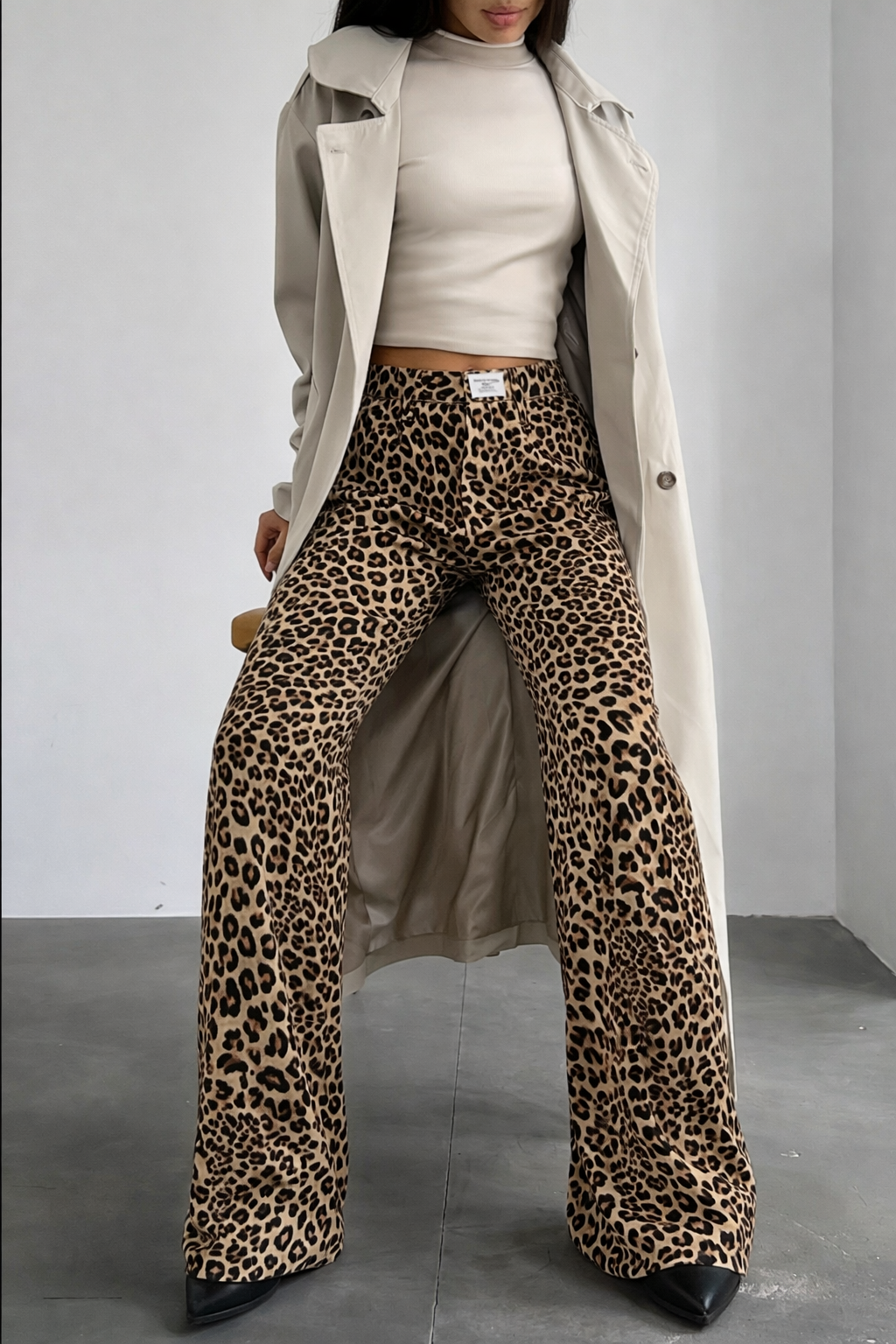 Fallon | Women's Trending Straight Leg Leopard Print Jeans