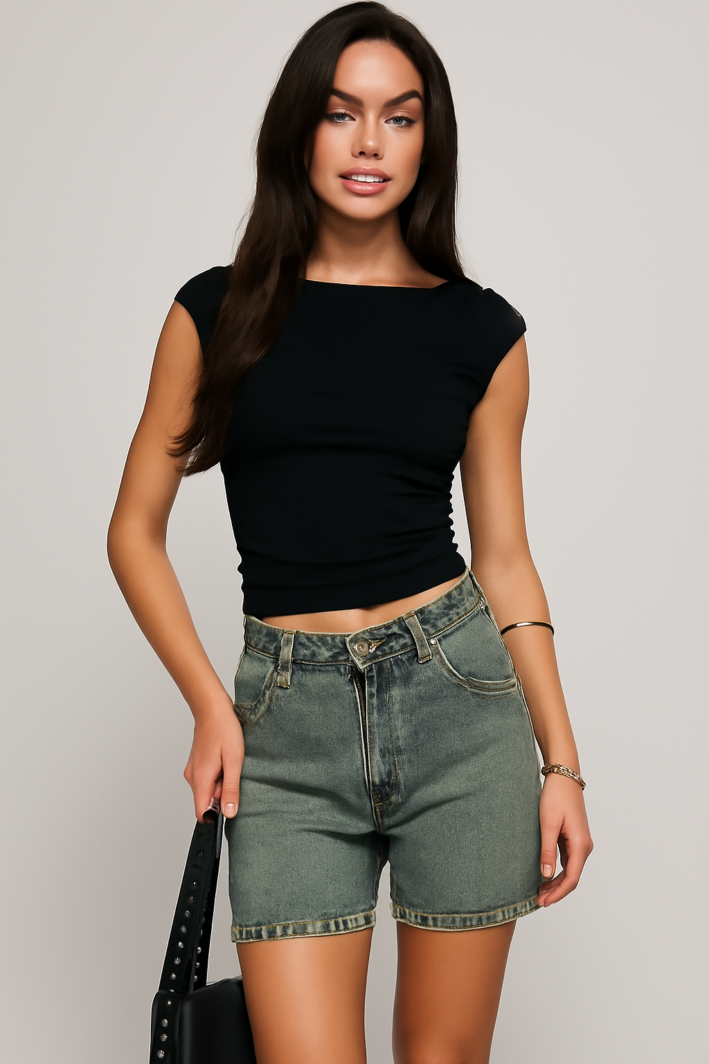 Women's Mid-Rise Relaxed Fit Denim Shorts with Five Pockets – Casual Style Nostalgic